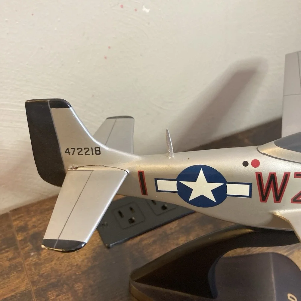 USAAF P-51D Mustang Big Beautiful Doll WWII Desk 1/32 Model Plane *See Details*‎